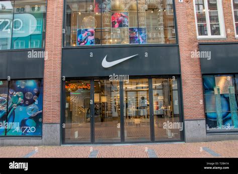 nike hq amsterdam adres|Nike netherlands online store.